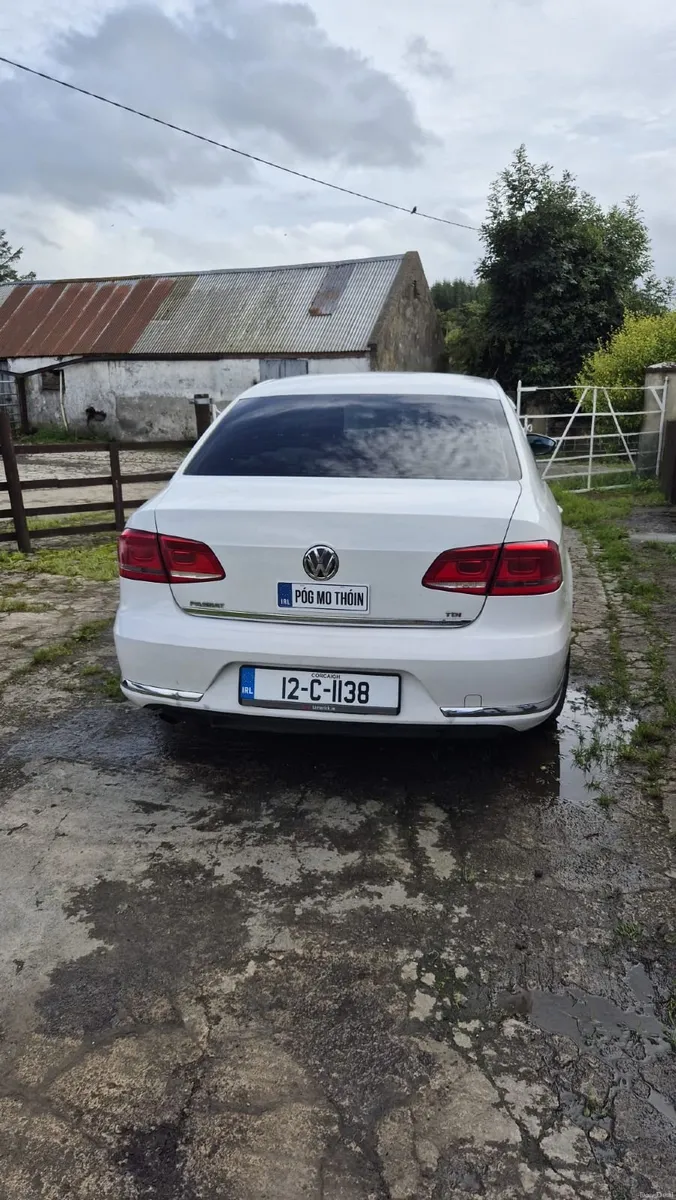 Volkswagen Passat 2012 - Image 5