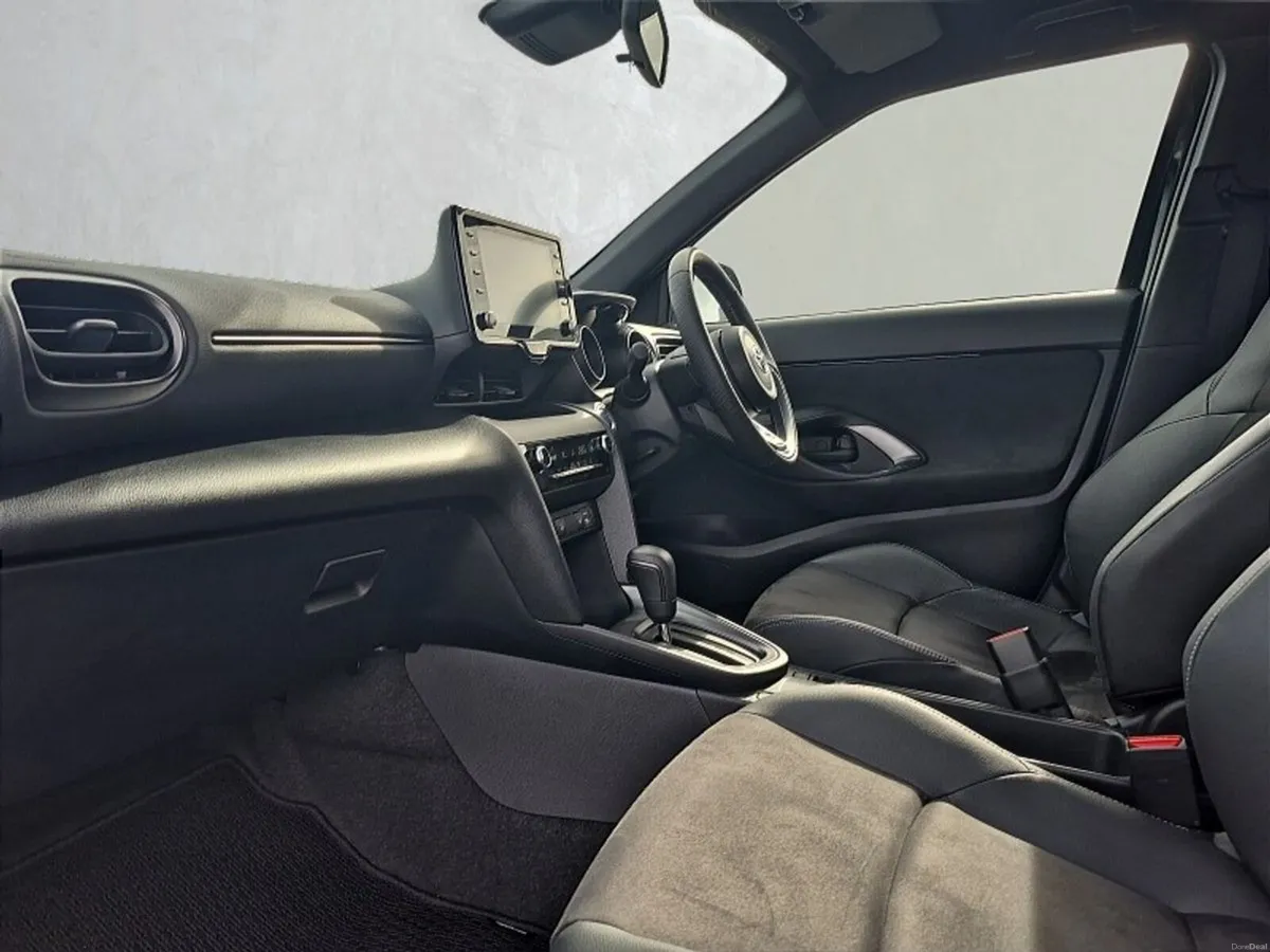 Toyota Yaris Cross ** GR SPORT ** 1.5 HYBRID ** AU - Image 6