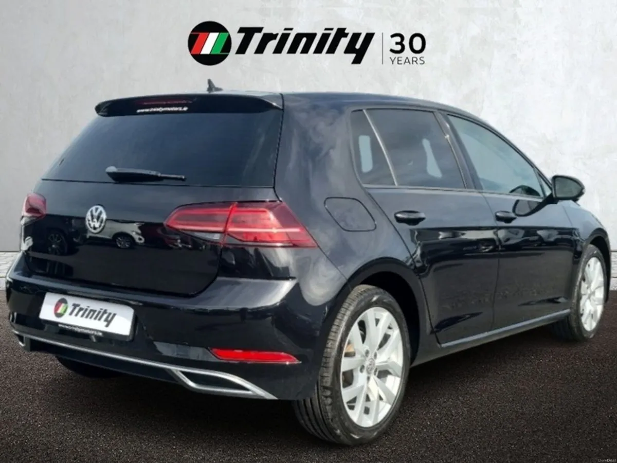 Volkswagen Golf ** HIGHLINE ** HUGE SPEC ** STUNNI - Image 3