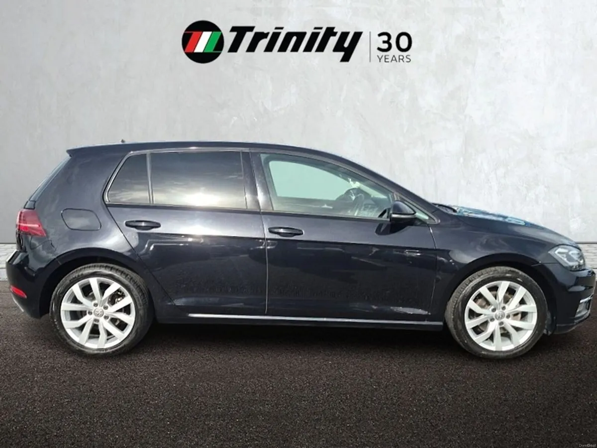 Volkswagen Golf ** HIGHLINE ** HUGE SPEC ** STUNNI - Image 5