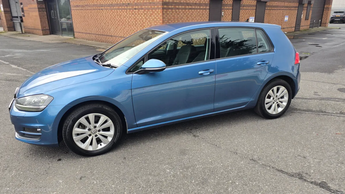 VOLKSWAGEN GOLF 2015, 1.2 TSI 5DR AUTO LOW KM - Image 4