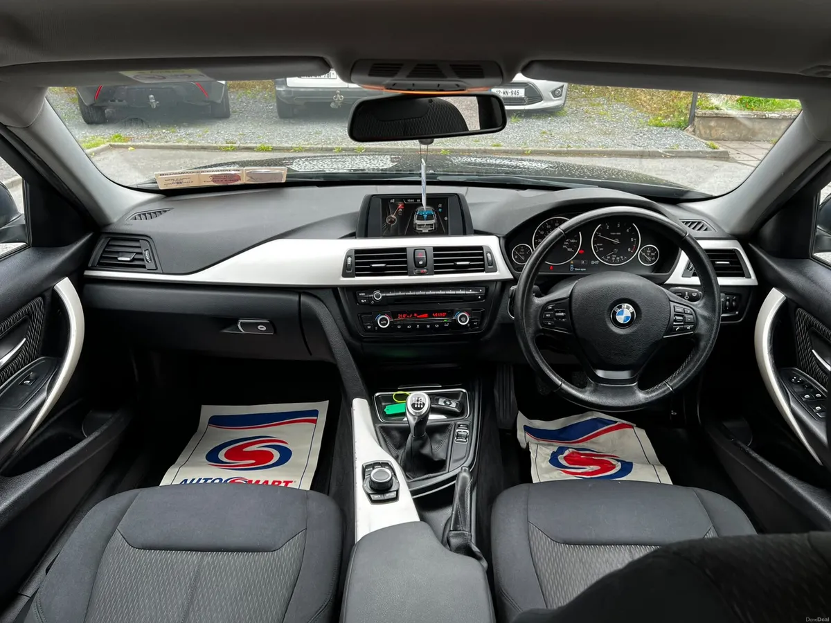 BMW 3-Series 2014 - Image 5