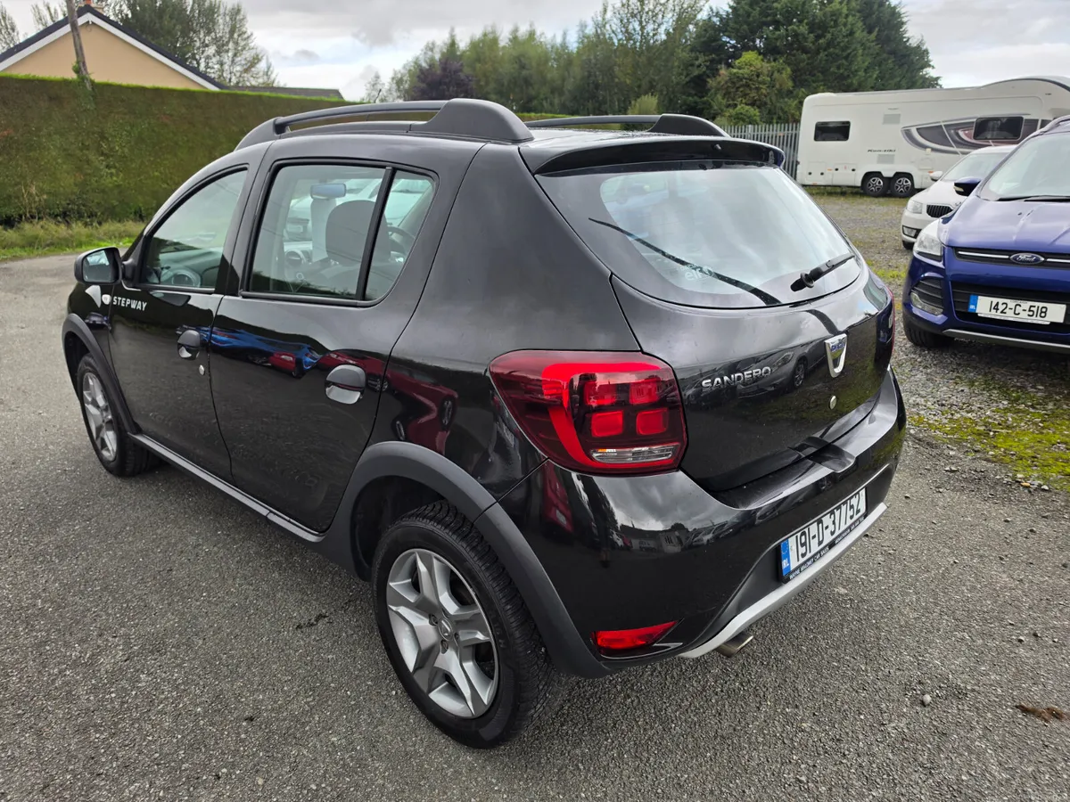 191 Dacia Sandero Stepway 0.9 TCE Low miles - Image 4