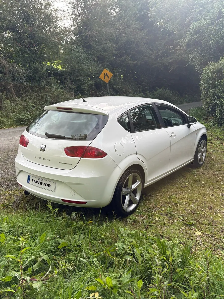 11 Seat Leon - Image 4