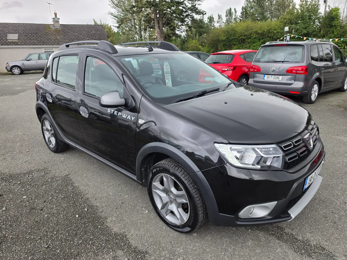 191 Dacia Sandero Stepway 0.9 TCE Low miles - Image 3