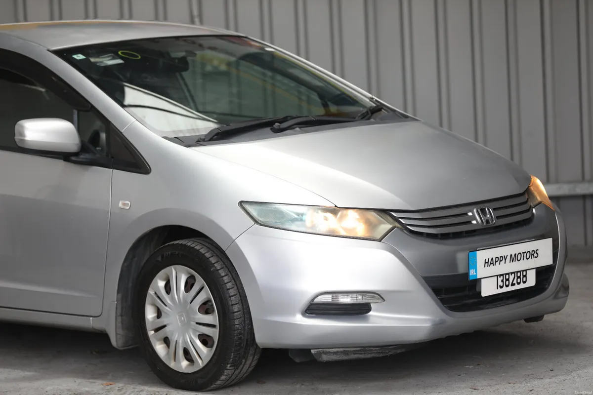 Honda Insight 2010 G - Image 2
