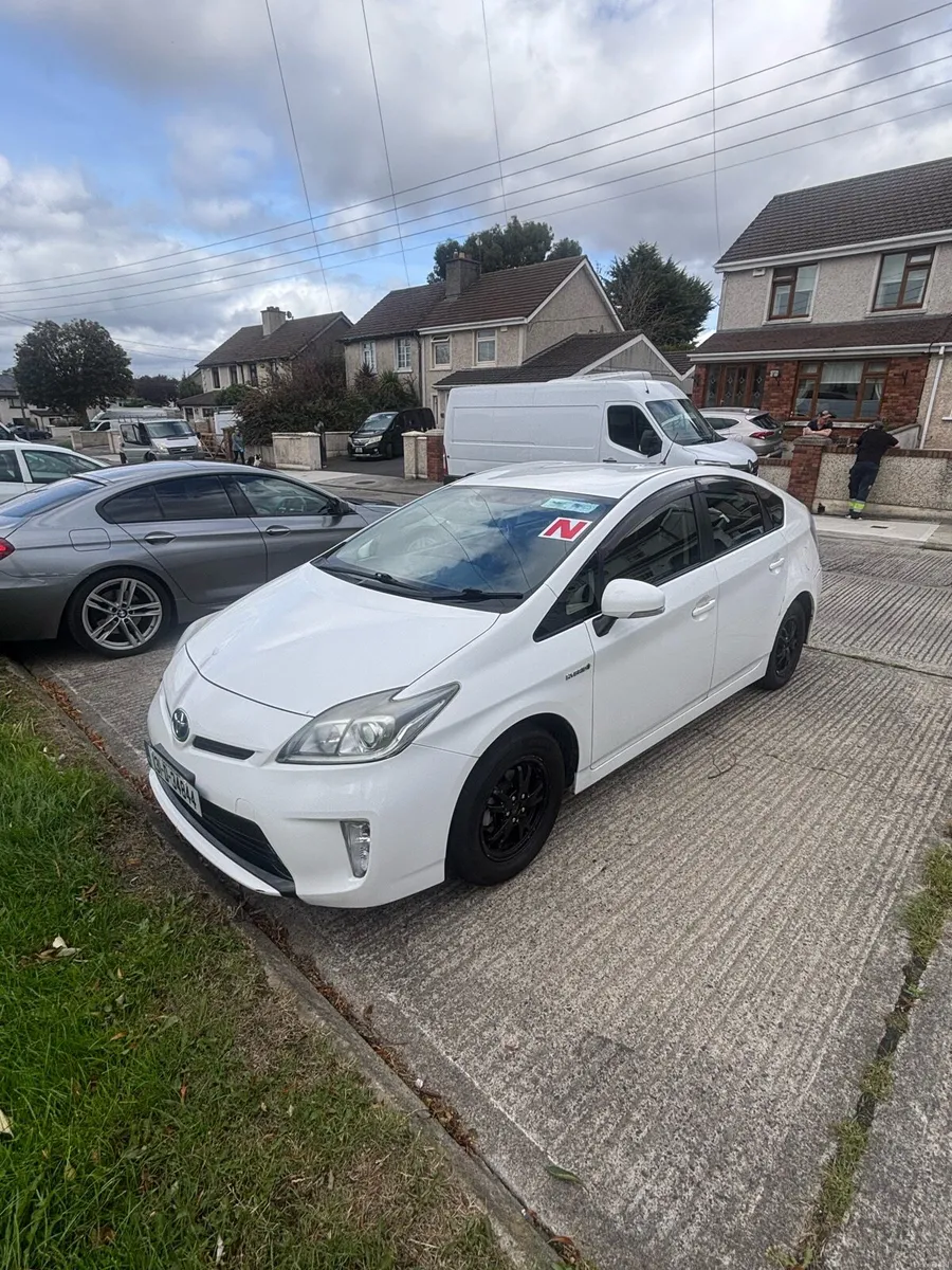 Toyota Prius - Image 2