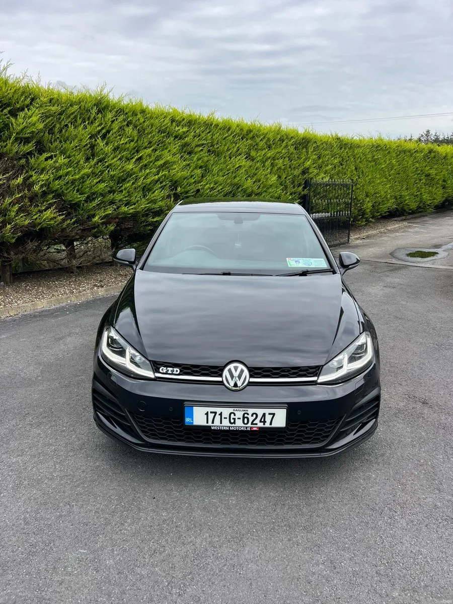 Volkswagen Golf - Image 2