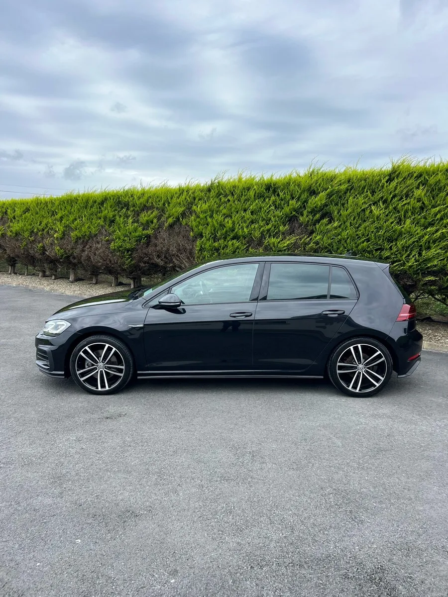 Volkswagen Golf - Image 4
