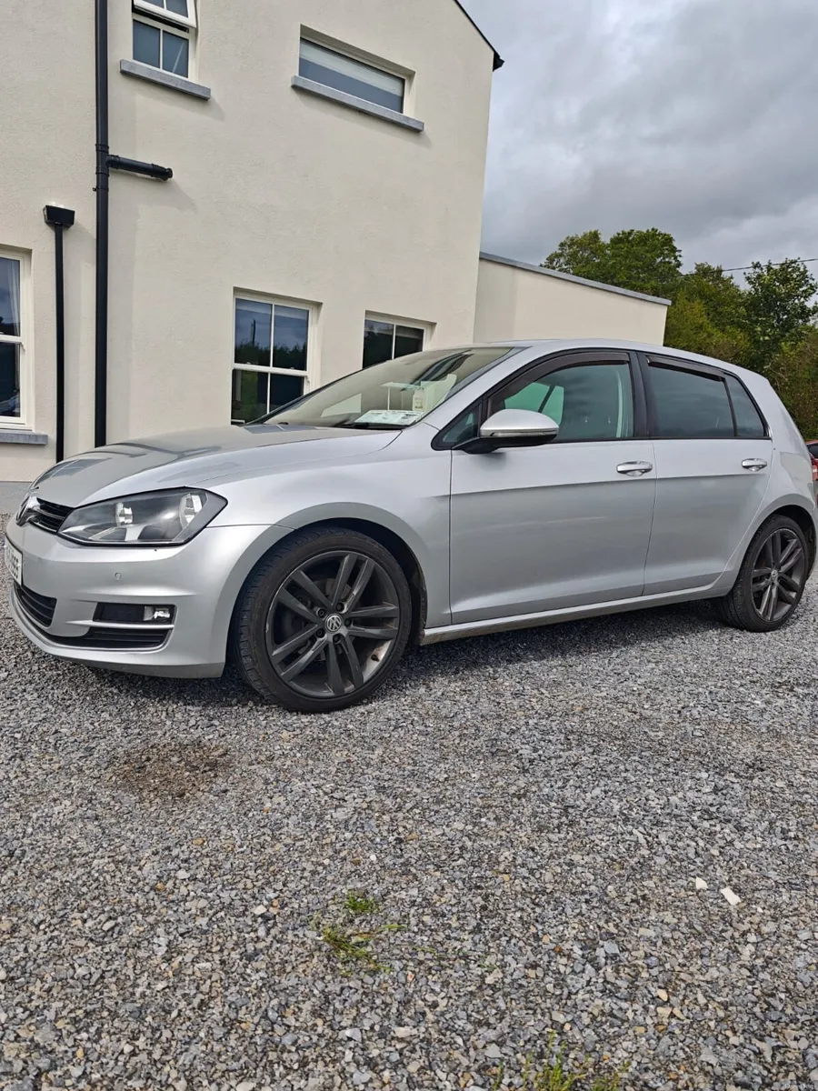 Volkswagen Golf 2017 Highline - Image 2