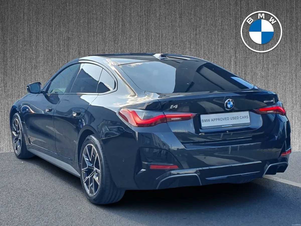BMW i4 eDrive35 M Sport - Image 2