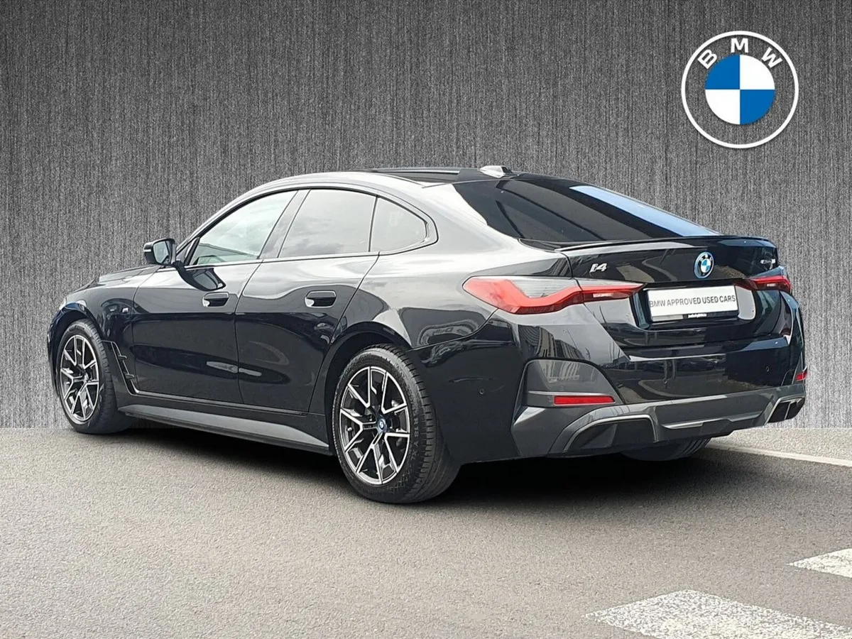 BMW i4 eDrive35 M Sport - Image 2