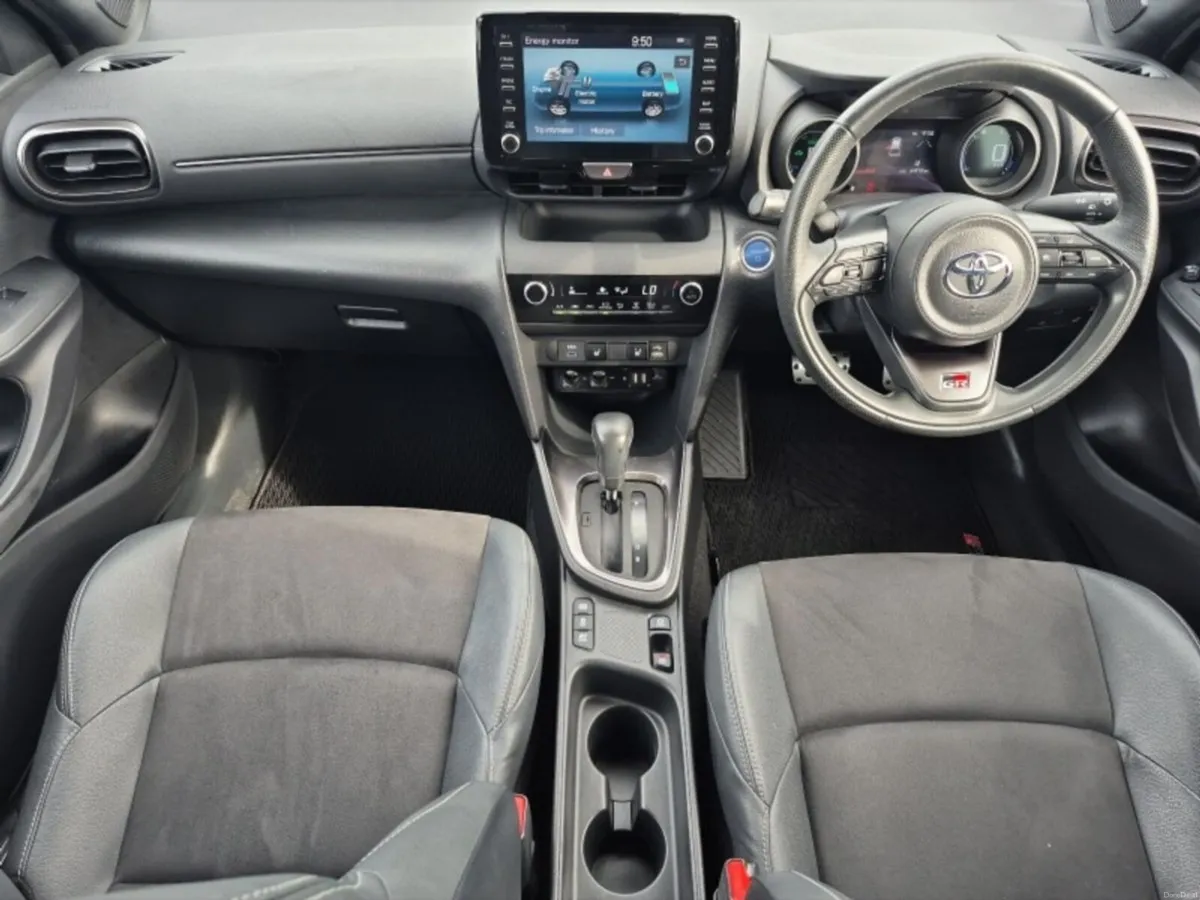 Toyota Yaris Cross ** GR SPORT ** HYBRID ** TRINIT - Image 2