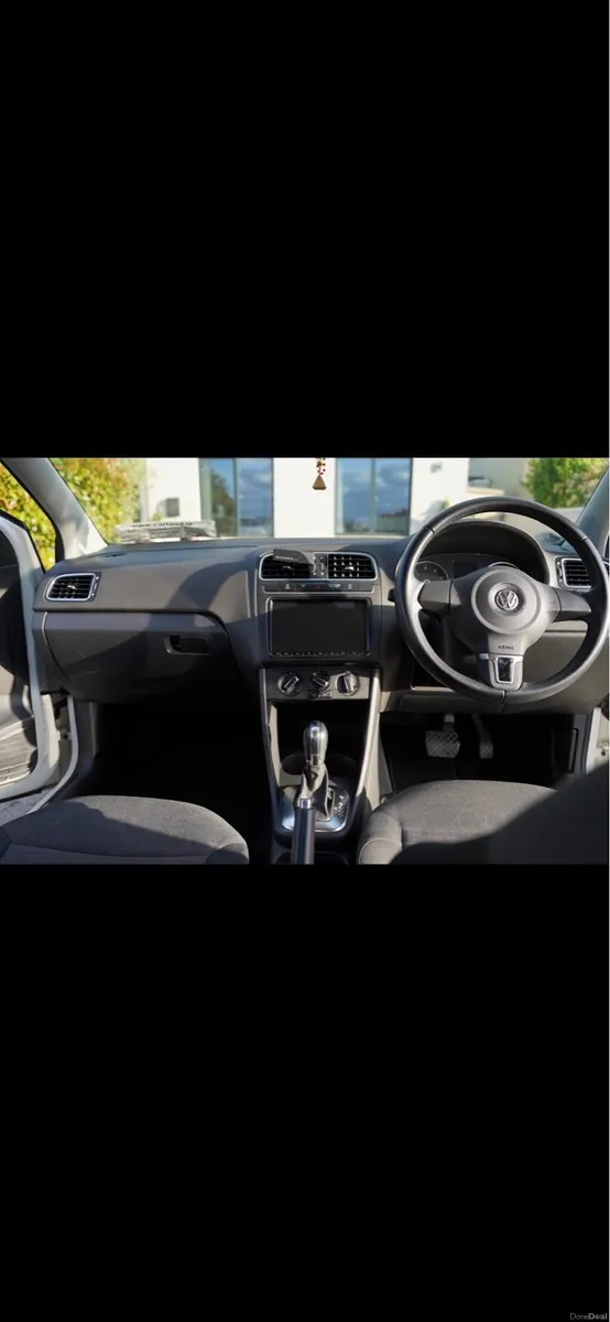 2014 Automatic Volkswagen Polo - Image 3