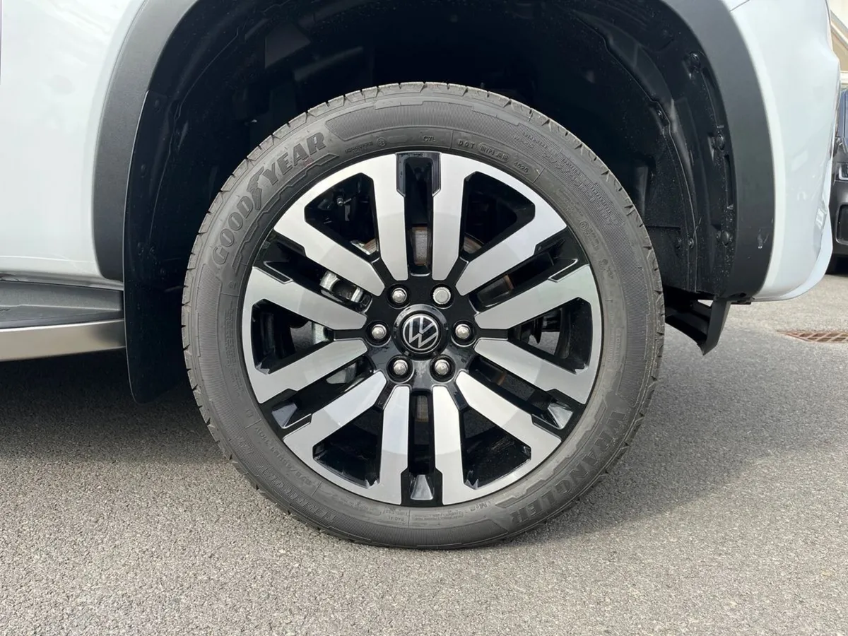 Volkswagen Amarok Aventura 3.0TDI (Price ex vat) - Image 5