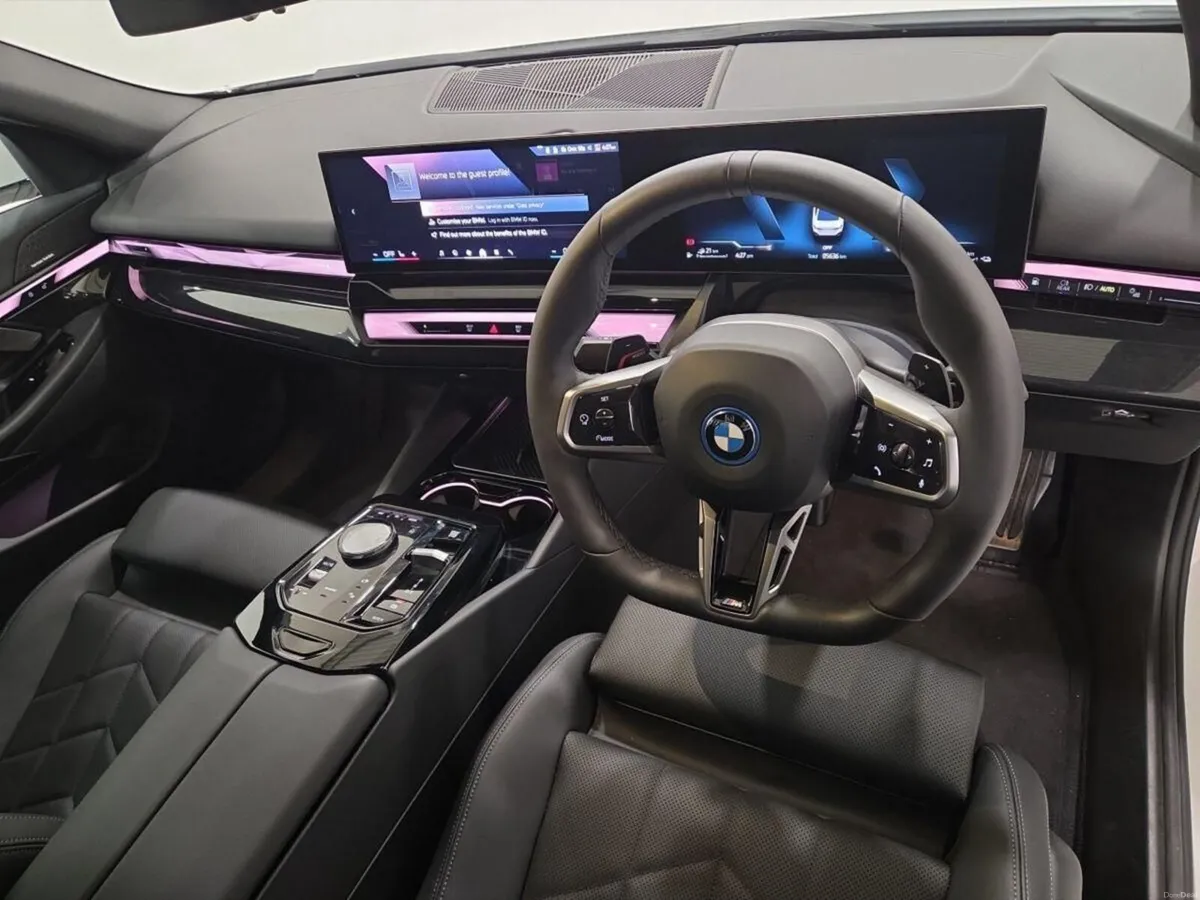 BMW 5-Series 530e M Sport Saloon - Image 6
