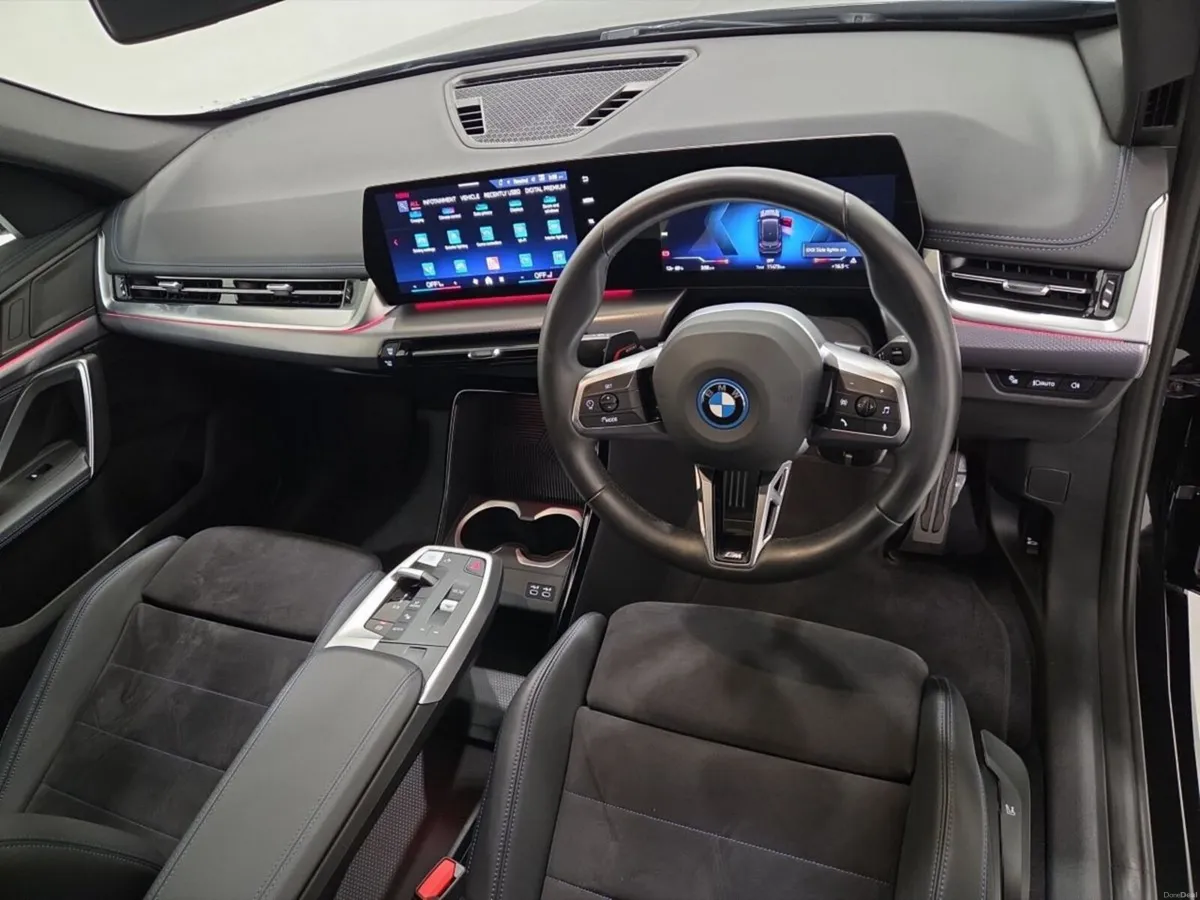 BMW iX1 eDrive20 M Sport - Image 6