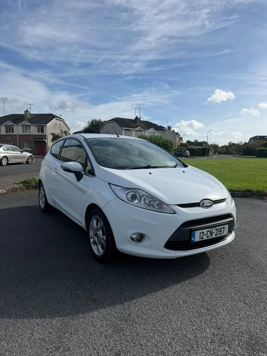 Ford Fiesta - Image 2