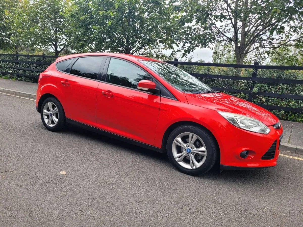 SPOTLESS 2012 FORD FOCUS NEW NCT TAXED - Image 3