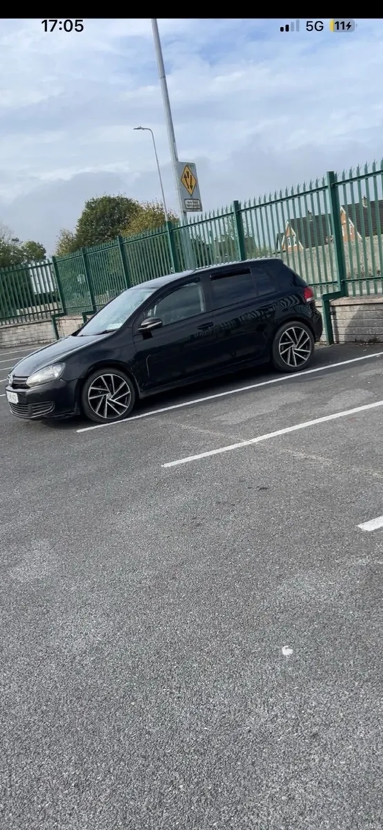 Volkswagen Golf 2012 - Image 2