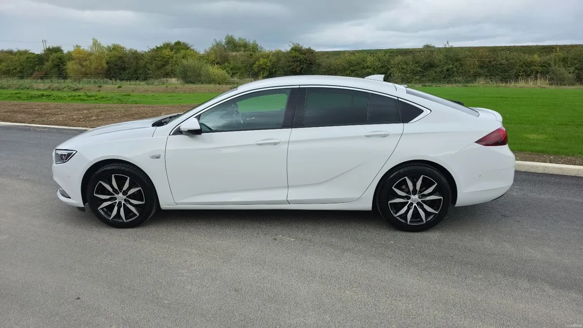 Vauxhall Insignia 1,5 Turbo - SRI Nav - 165 hp - Image 5