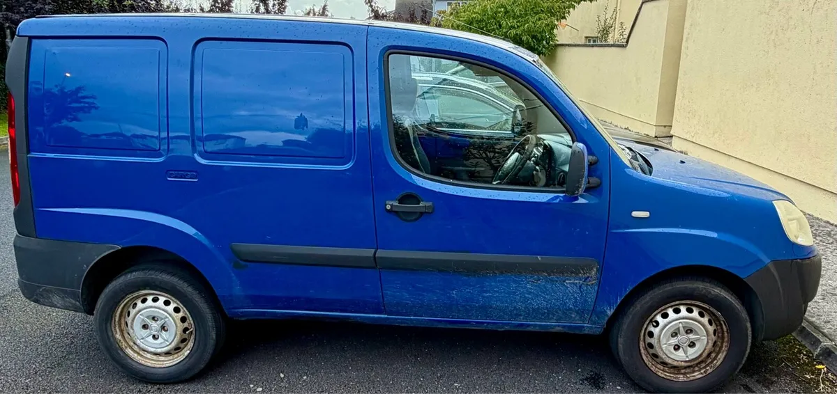 FIAT DOBLO 2008 - Image 4