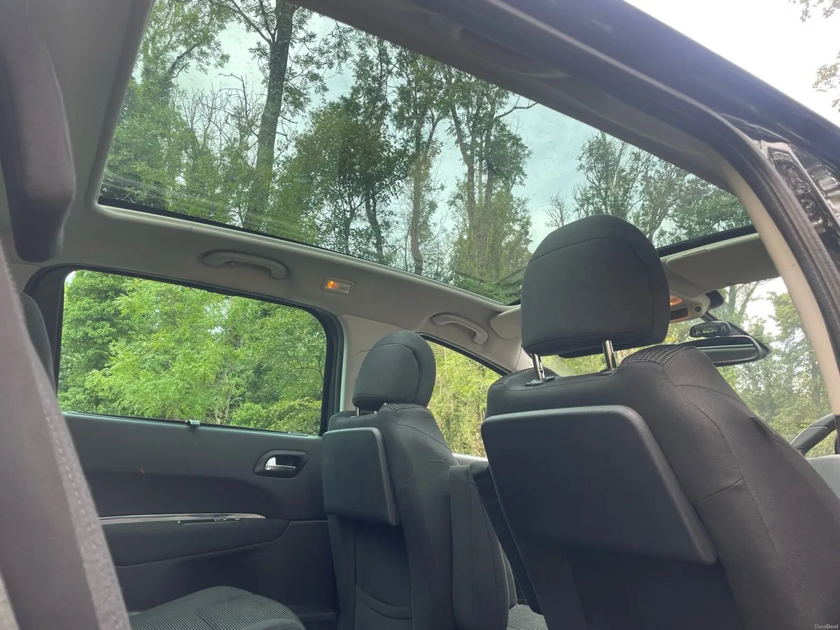 Peugeot 5008 - Image 5