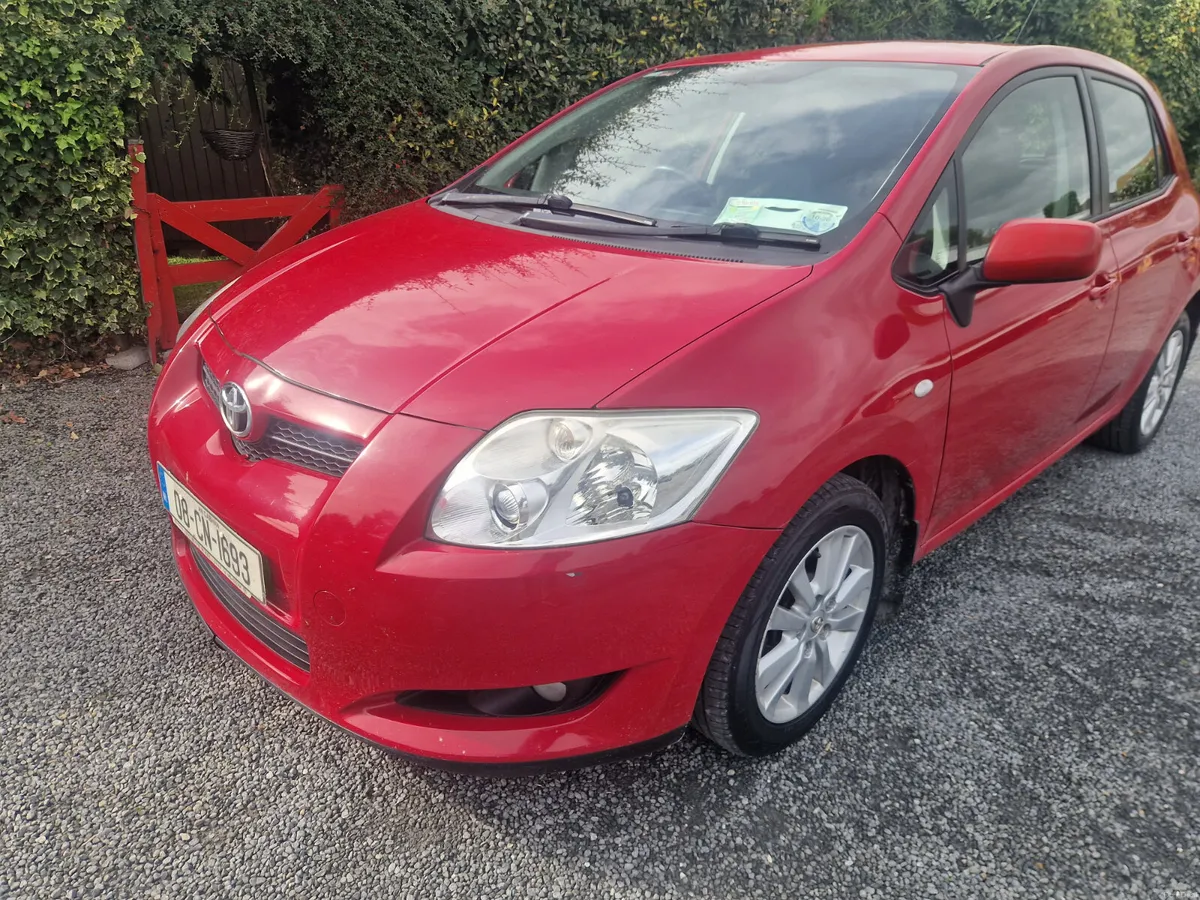 Toyota Auris PETROL LUNA 2008 - Image 2