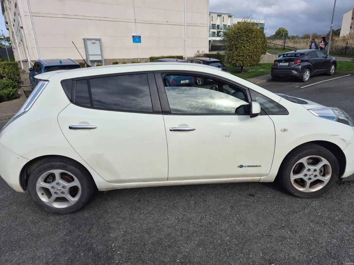 Nissan Leaf Electric.Automatic.Nissan History - Image 3