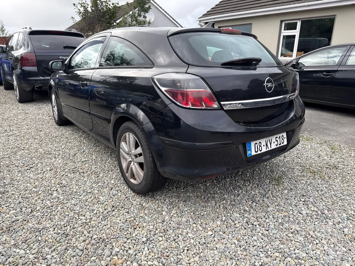 Opel Astra 2008 - Image 5