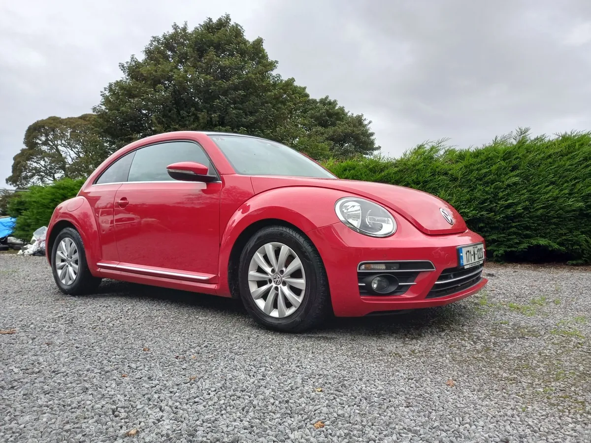 Volkswagen Beetle 2017 - Image 1