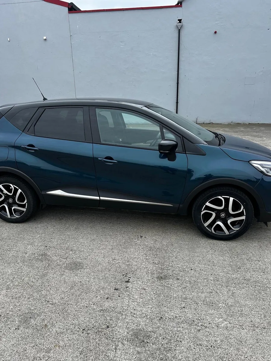 2018 Renault Capture 0.9Tce petrol - Image 5