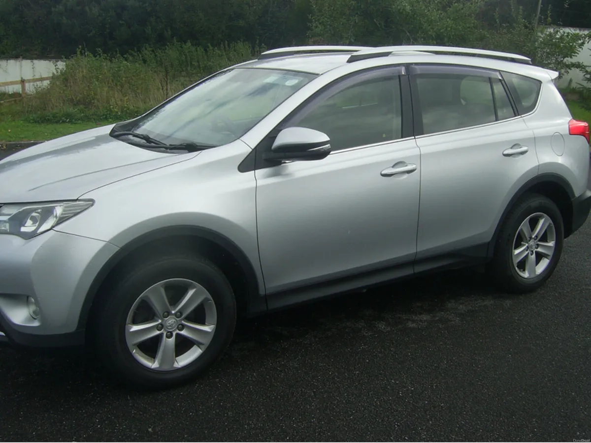 Toyota RAV4 RAV4 2.0 D-4D LUNA 2WD 4DR - Image 3