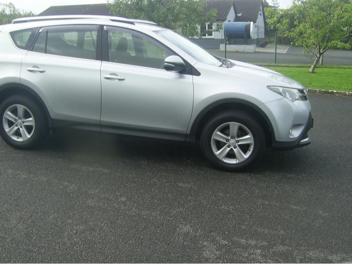 Toyota RAV4 RAV4 2.0 D-4D LUNA 2WD 4DR - Image 5