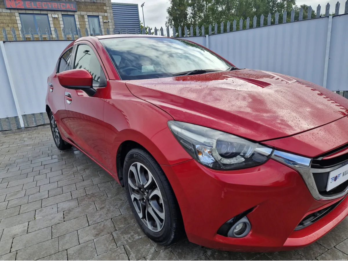 Mazda Mazda2 1.5 AUTO DIESEL - Image 2