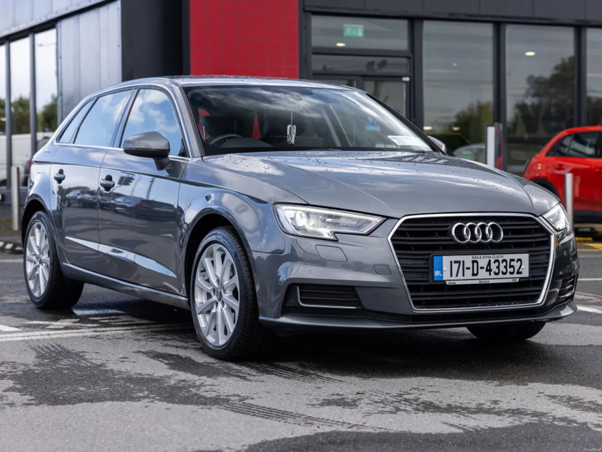 Audi A3 SPORTBACK 1.6 TDI 110 SE 4DR - Image 1