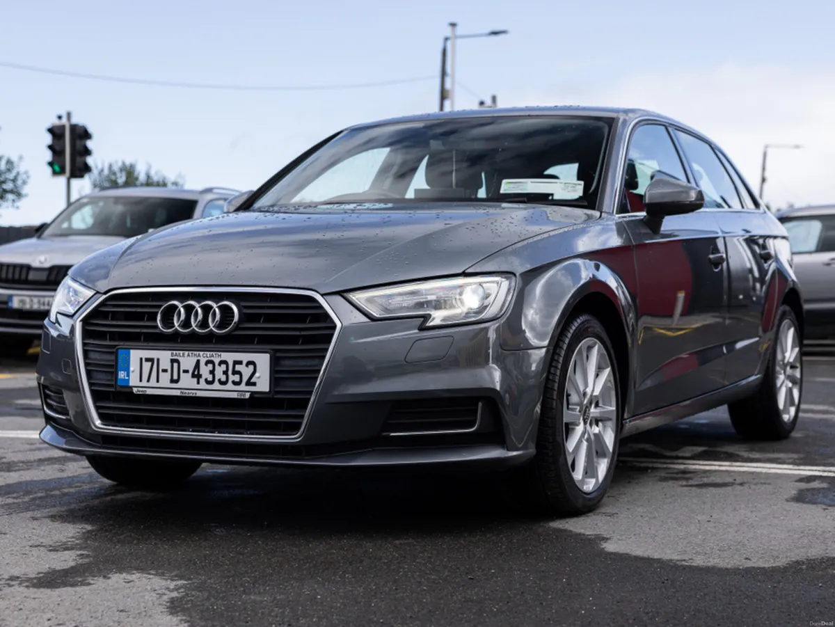 Audi A3 SPORTBACK 1.6 TDI 110 SE 4DR - Image 3