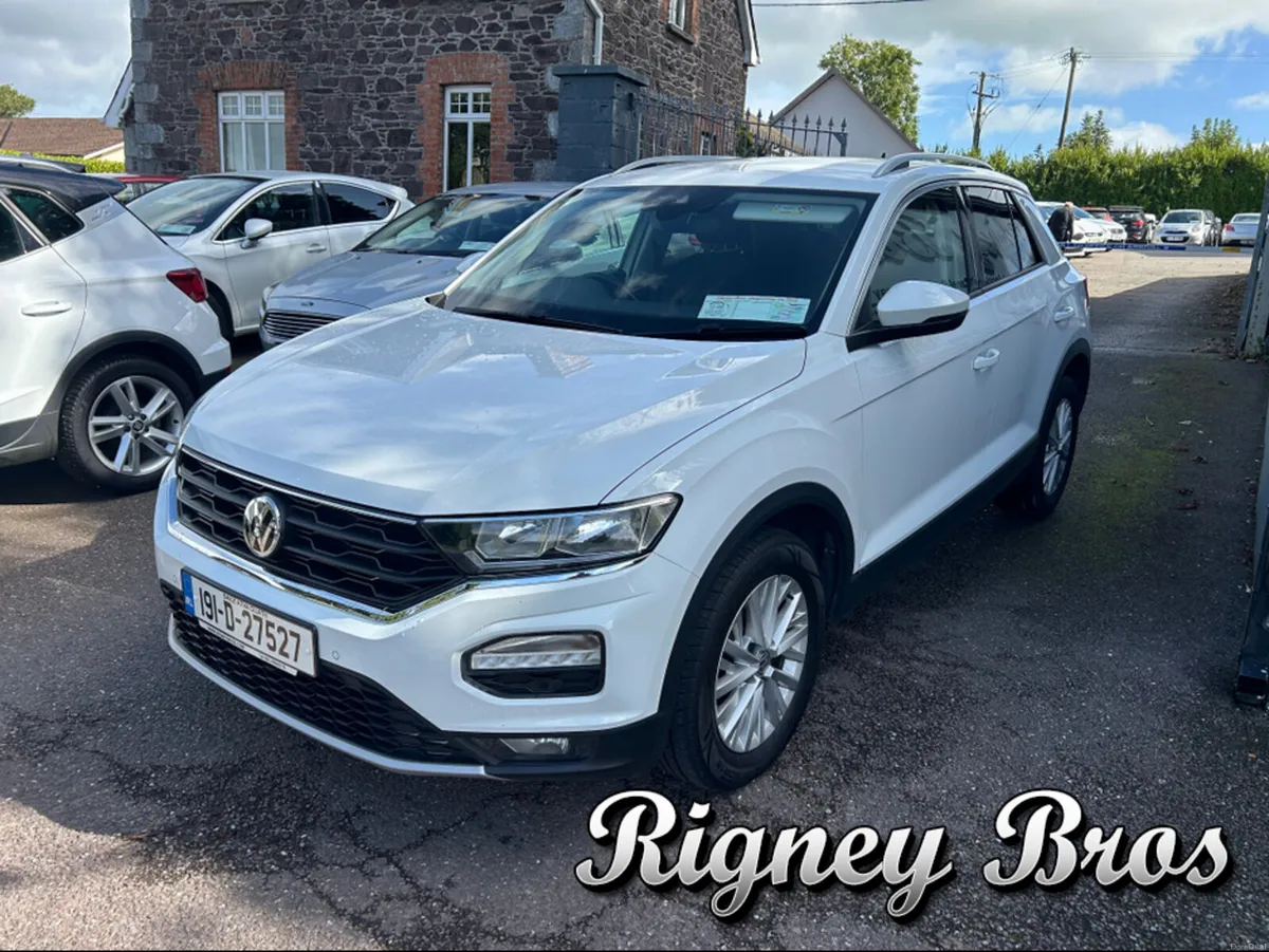 Volkswagen T-Roc DESIGN 1.6 TDI MANUAL 6SPEED FWD - Image 3