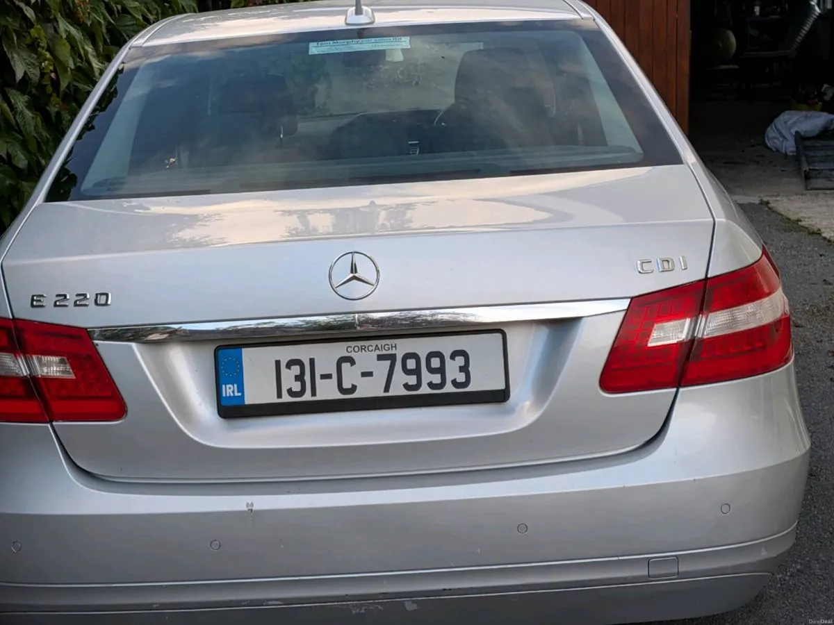 Mercedes - Image 3