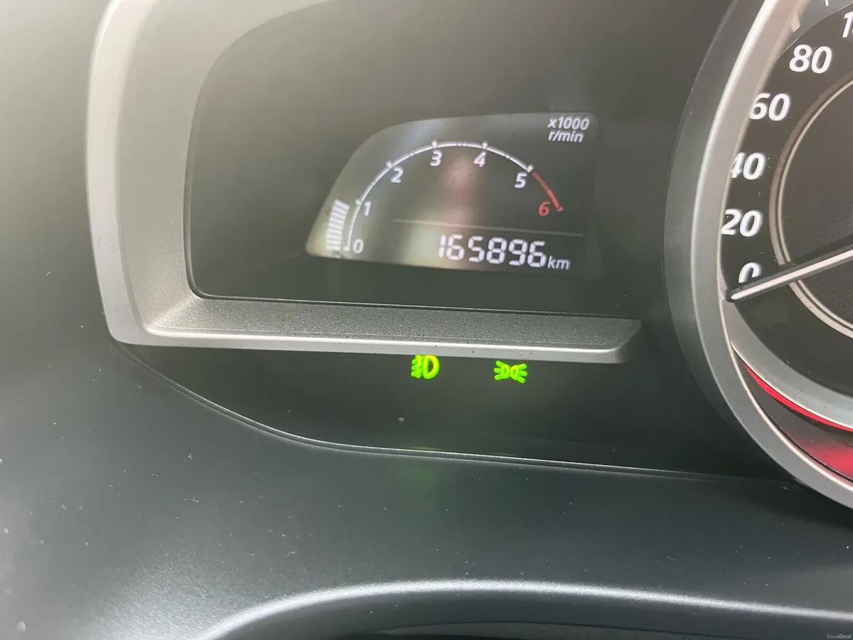 2016 Mazda 3 - Image 5