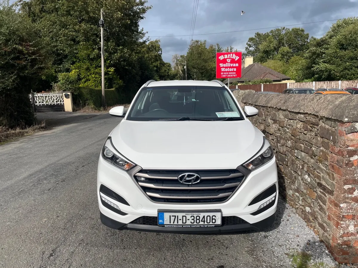 Hyundai Tucson Comfort Petrol 2017 - Image 2