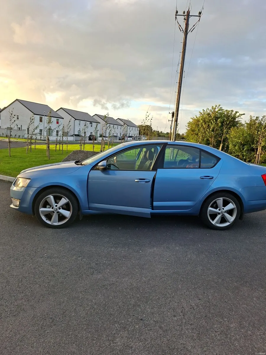 Skoda Octavia 2014 - Image 1