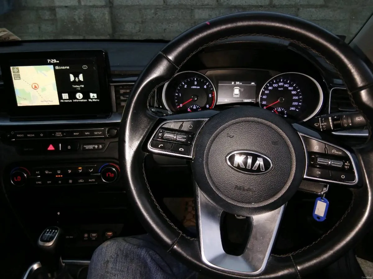 Kia ceed 2019 - Image 4