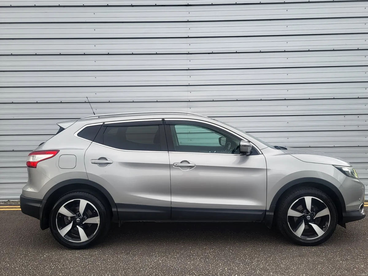 NISSAN QUASHQAI DIESEL HIGH SPEC - Image 3