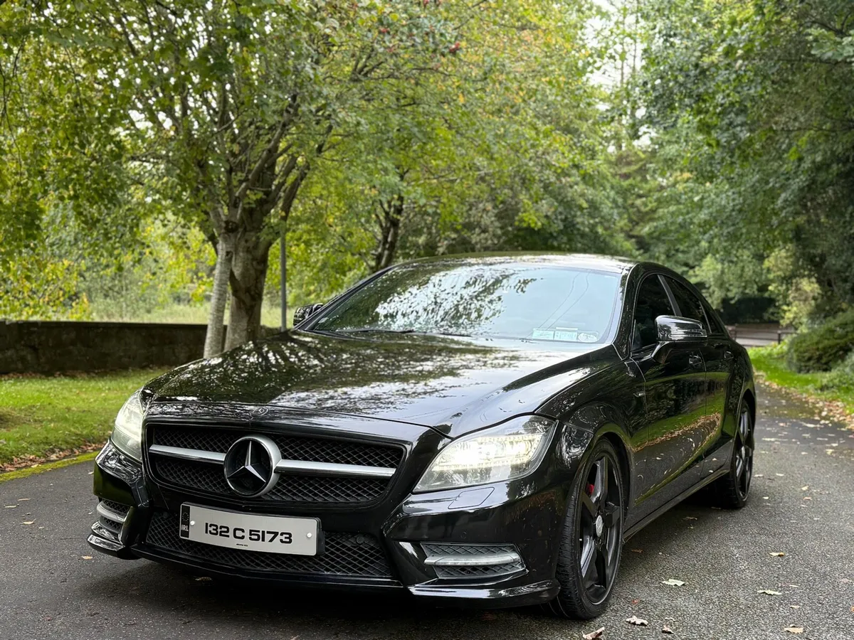 2013 Mercedes CLS 350 Amg! - Image 2