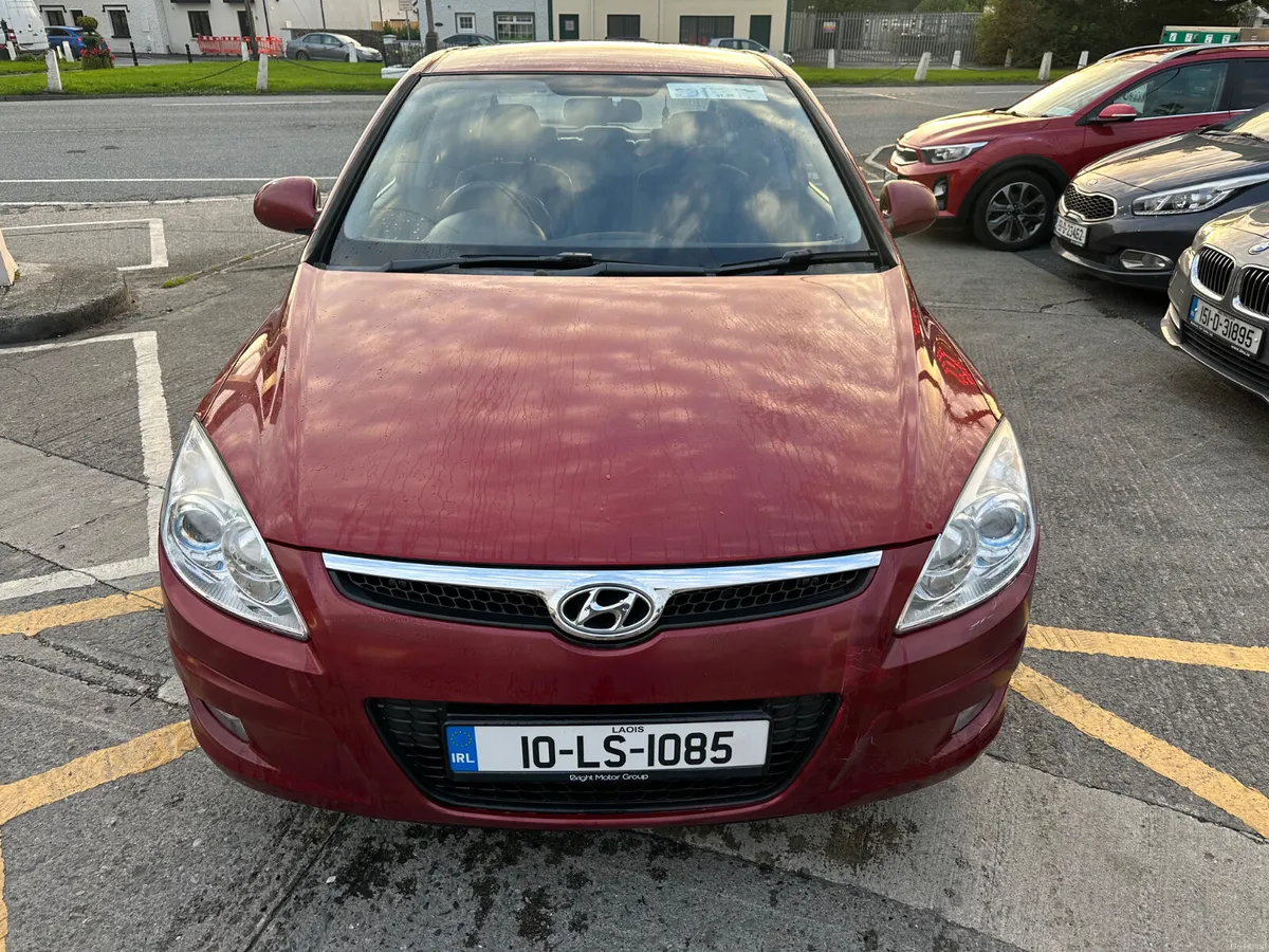 Hyundai i30 2010 1.6 CRDi 90bhp Deluxe - Image 2