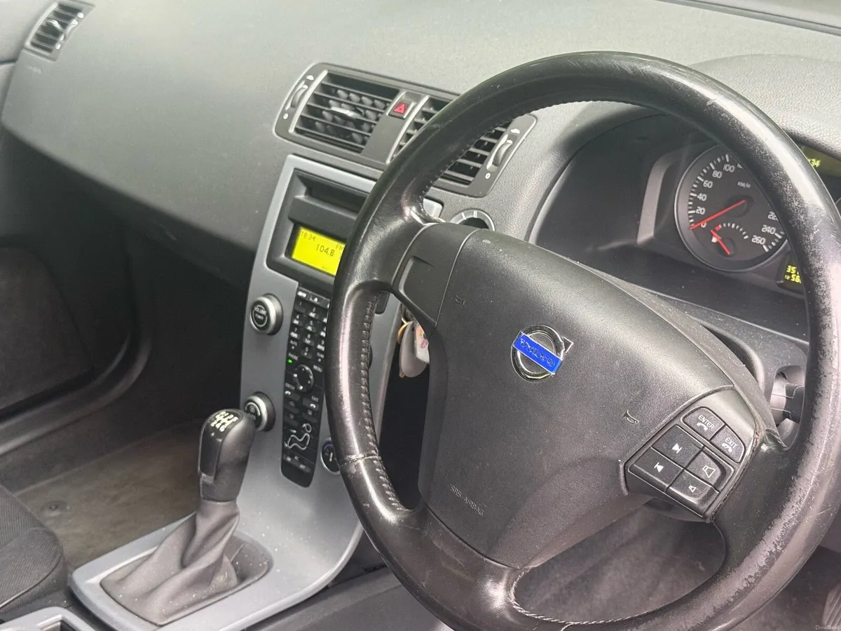 Volvo S40 1.6 Diesel - Image 6