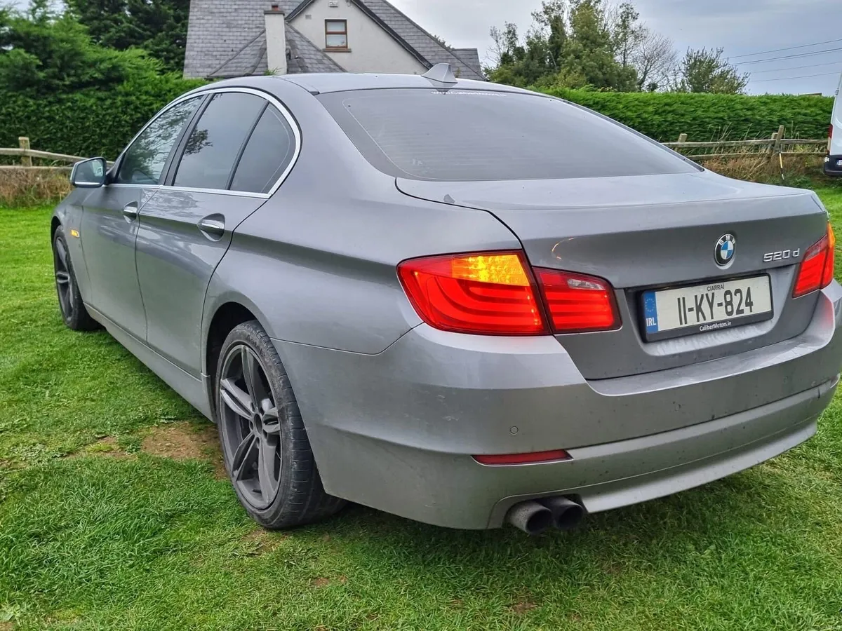2011 BMW 520D automatic - Image 2