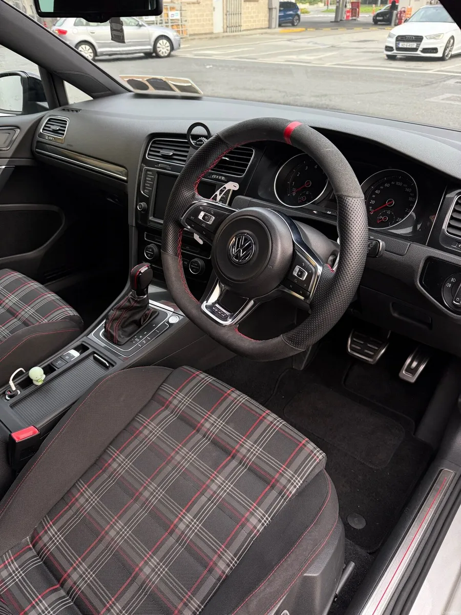 Volkswagen Golf Gti DSG - Image 6