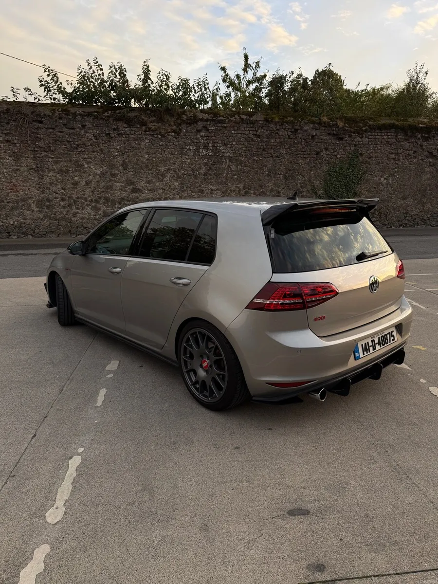 Volkswagen Golf Gti DSG - Image 4